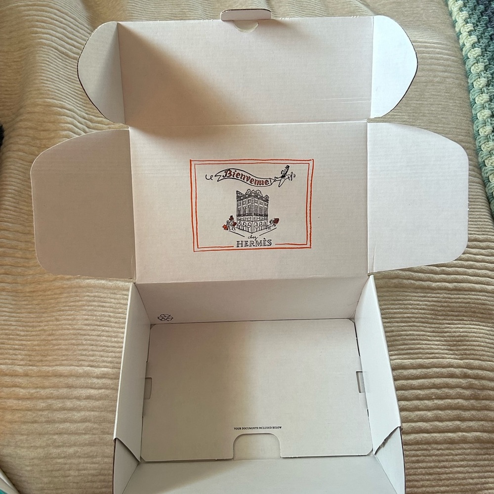 Hermes White Box